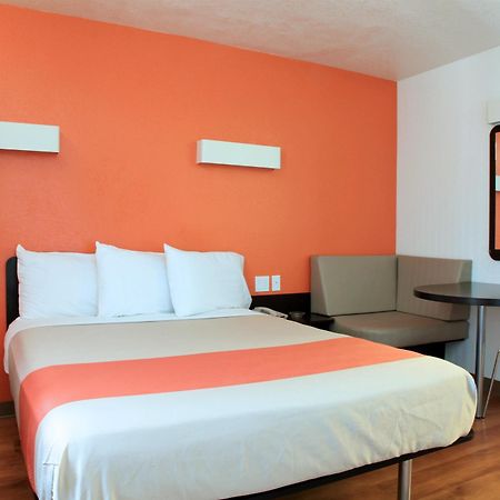Motel 6 Old Town Scottsdale Fashion Square Dış mekan fotoğraf