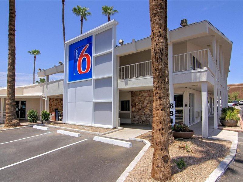 Motel 6 Old Town Scottsdale Fashion Square Dış mekan fotoğraf
