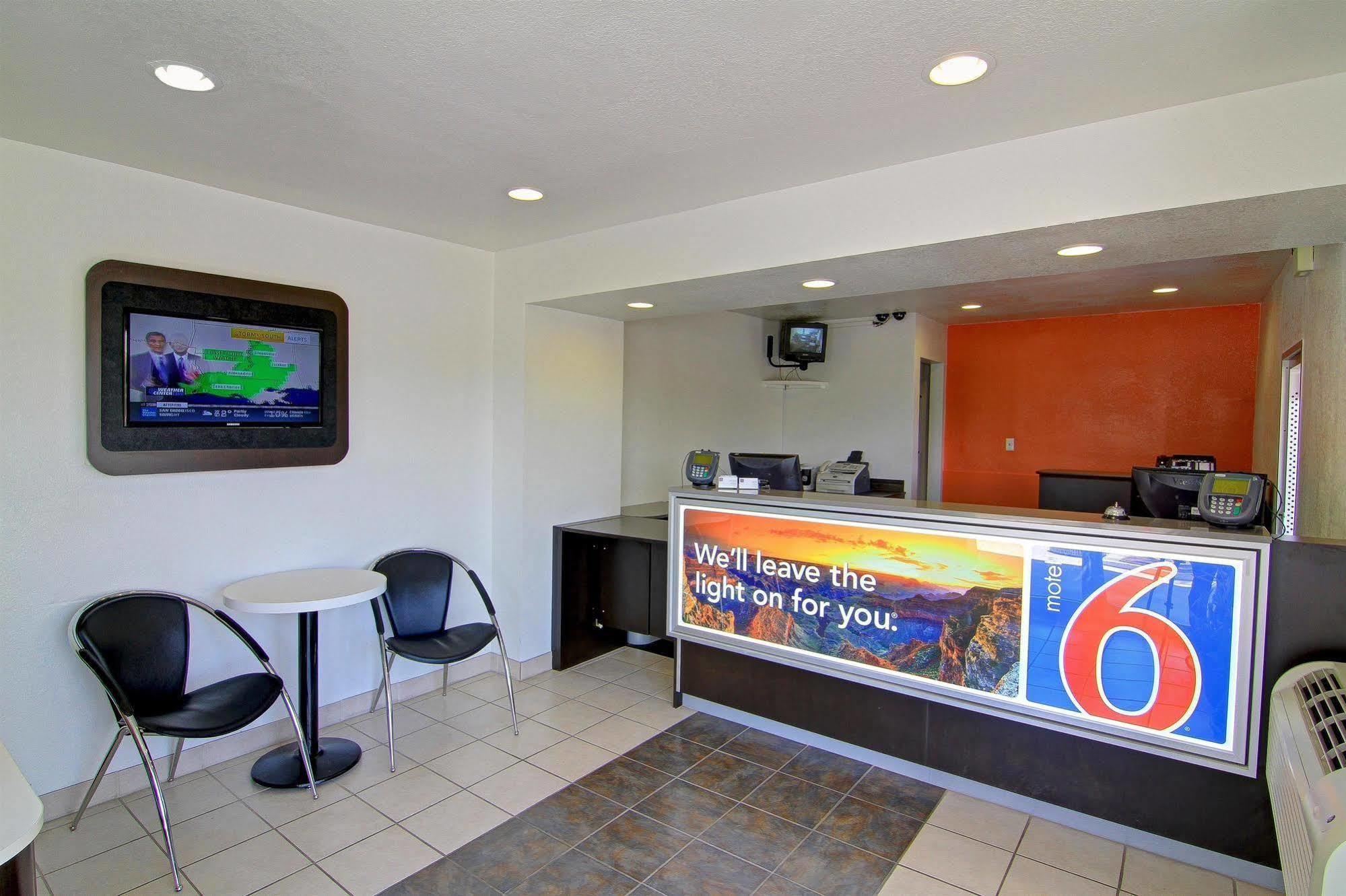Motel 6 Old Town Scottsdale Fashion Square Dış mekan fotoğraf